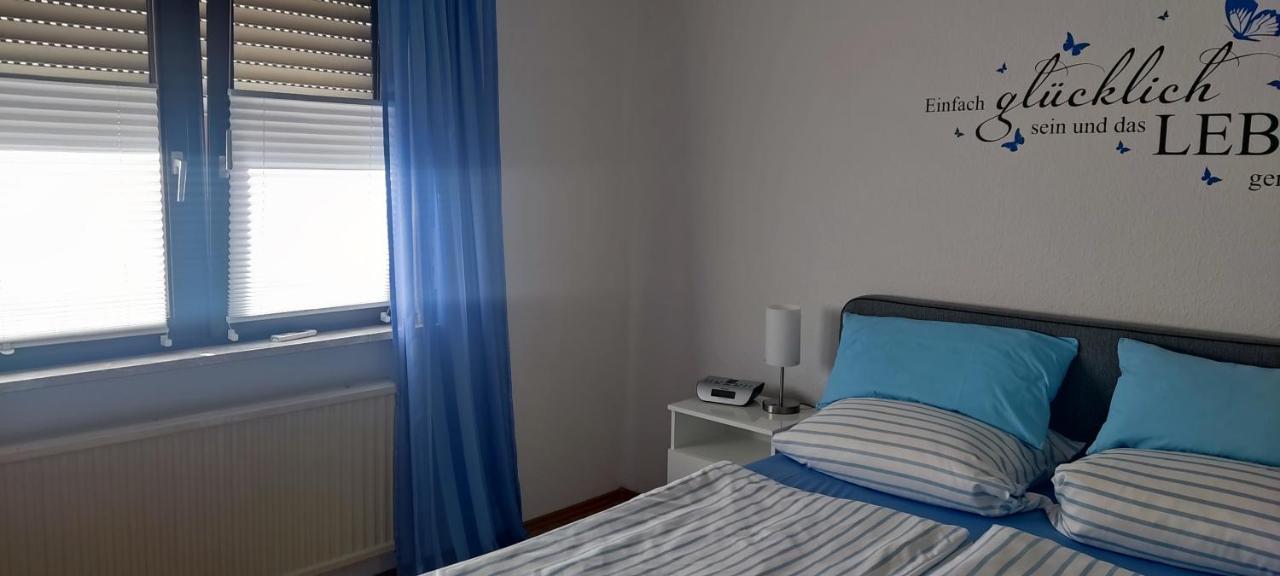 Schoene 3 Zi. Ferienwohnung Vor Den Toren Frankfurt Dreieich Exterior photo